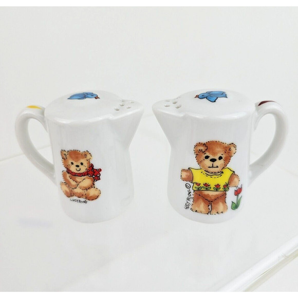 Vintage Lucy Rigg Salt and Pepper Shakers Ceramic Coffee Pot Painted Bear White - Picture 1 of 10